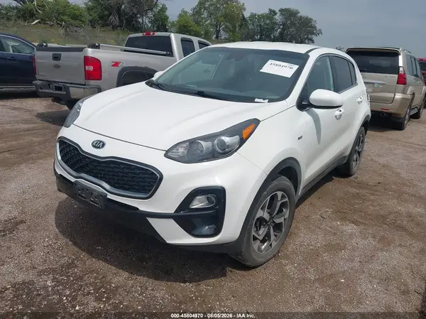 KNDPMCAC0M7873094 2021 KIA SPORTAGE - Image 2