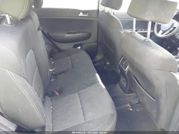 KNDPMCAC0M7880028 2021 KIA SPORTAGE - Image 8