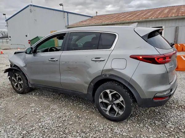 KNDPMCAC0M7882460 2021 KIA SPORTAGE - Image 2