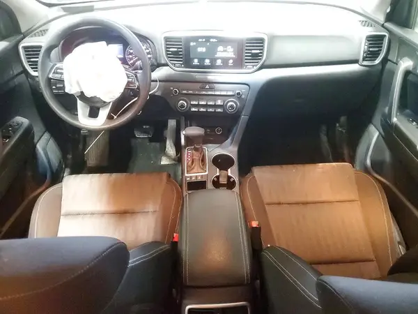 KNDPMCAC0M7887951 2021 KIA SPORTAGE - Image 8