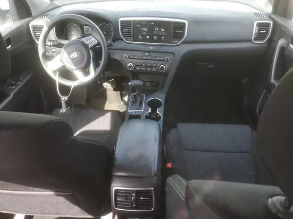 KNDPMCAC0M7888789 2021 KIA SPORTAGE - Image 8