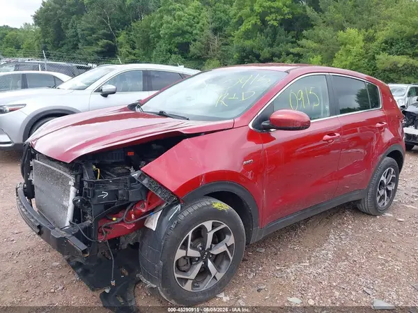 KNDPMCAC0M7896052 2021 KIA SPORTAGE - Image 2