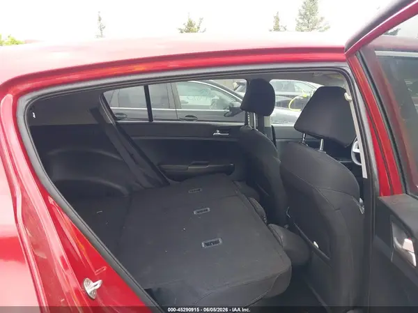 KNDPMCAC0M7896052 2021 KIA SPORTAGE - Image 8