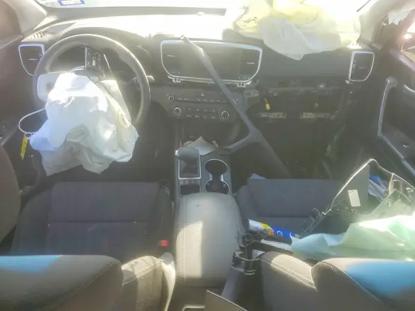 KNDPMCAC0M7926294 2021 KIA SPORTAGE - Image 8