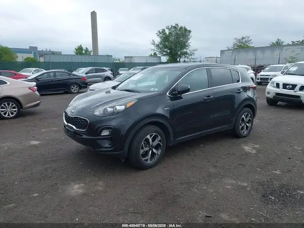 KNDPMCAC0N7010541 2022 KIA SPORTAGE - Image 2