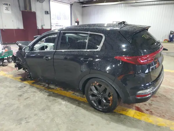 KNDPMCAC0N7010961 2022 KIA SPORTAGE - Image 2