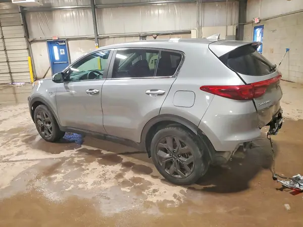 KNDPMCAC0N7013732 2022 KIA SPORTAGE - Image 2
