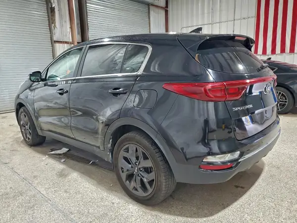 KNDPMCAC0N7018803 2022 KIA SPORTAGE - Image 2