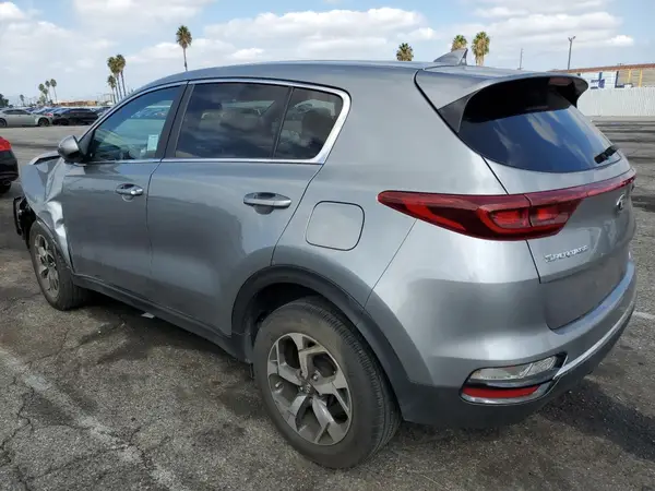 KNDPMCAC0N7949804 2022 KIA SPORTAGE - Image 2