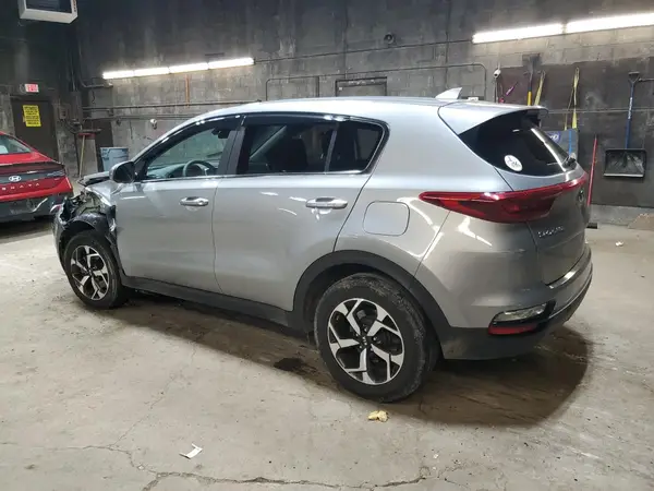 KNDPMCAC0N7953755 2022 KIA SPORTAGE - Image 2