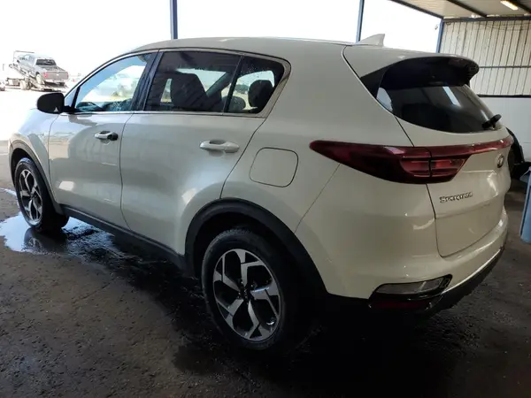 KNDPMCAC0N7969552 2022 KIA SPORTAGE - Image 2