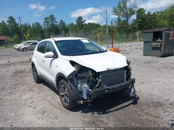 KNDPMCAC0N7970202 2022 KIA SPORTAGE - Image 1