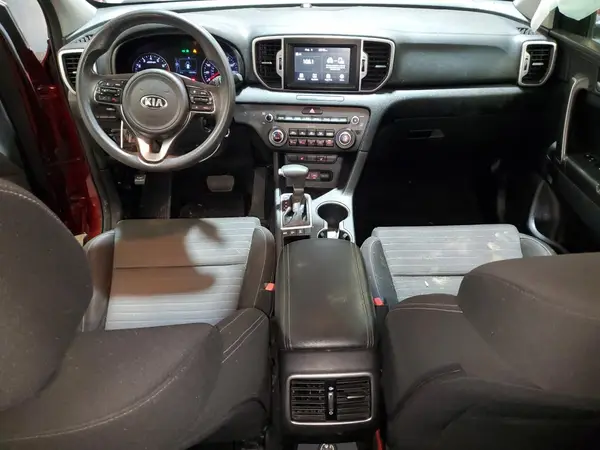 KNDPMCAC1H7032200 2017 KIA SPORTAGE - Image 8