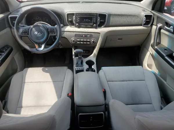 KNDPMCAC1H7048624 2017 KIA SPORTAGE - Image 8