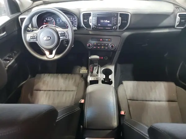 KNDPMCAC1H7065472 2017 KIA SPORTAGE - Image 8