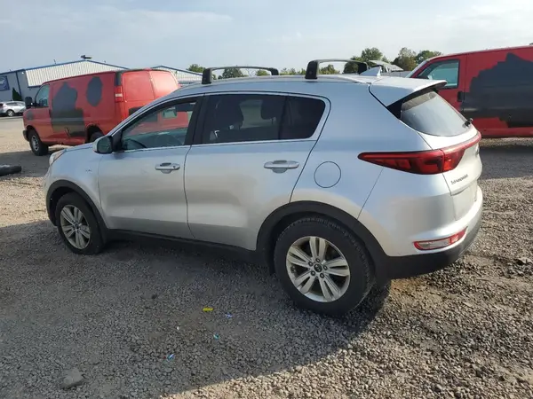 KNDPMCAC1H7085849 2017 KIA SPORTAGE - Image 2