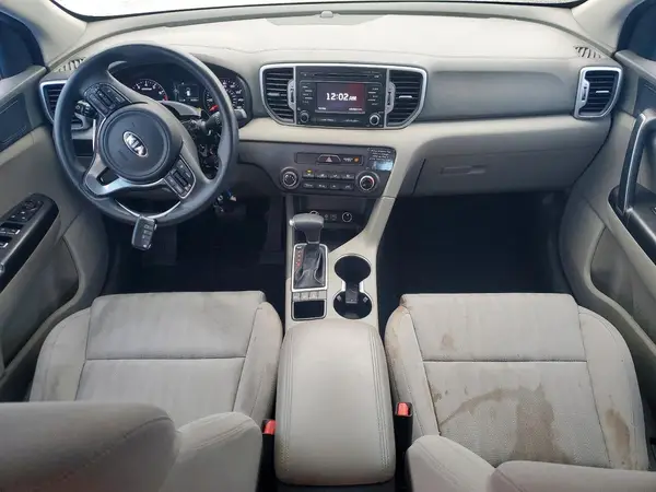 KNDPMCAC1H7091585 2017 KIA SPORTAGE - Image 8