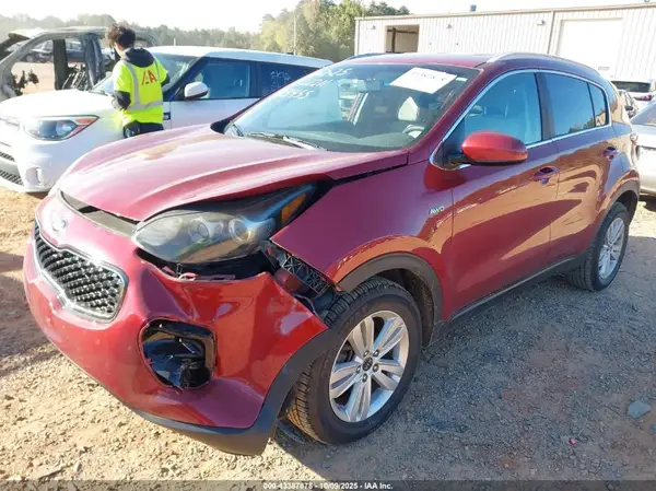 KNDPMCAC1H7113455 2017 KIA SPORTAGE - Image 2