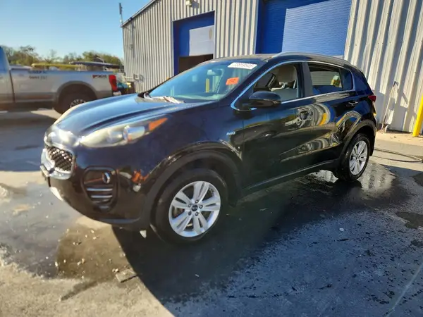 KNDPMCAC1H7113830 2017 KIA SPORTAGE - Image 1