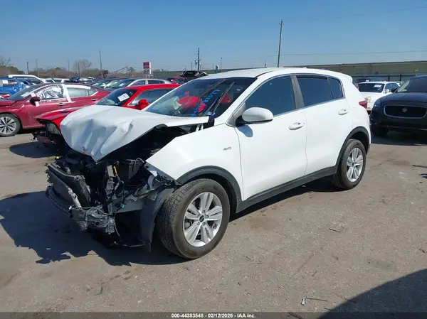 KNDPMCAC1H7130188 2017 KIA SPORTAGE - Image 2