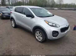 KNDPMCAC1H7140218 2017 KIA SPORTAGE