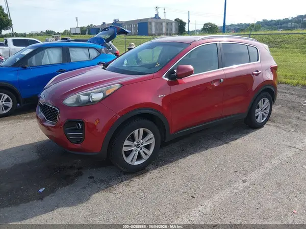 KNDPMCAC1H7157035 2017 KIA SPORTAGE - Image 2