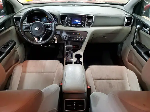KNDPMCAC1H7157133 2017 KIA SPORTAGE - Image 8