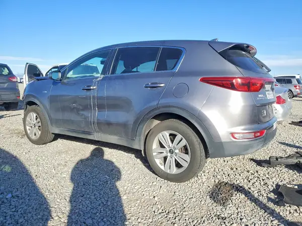 KNDPMCAC1H7157200 2017 KIA SPORTAGE - Image 2