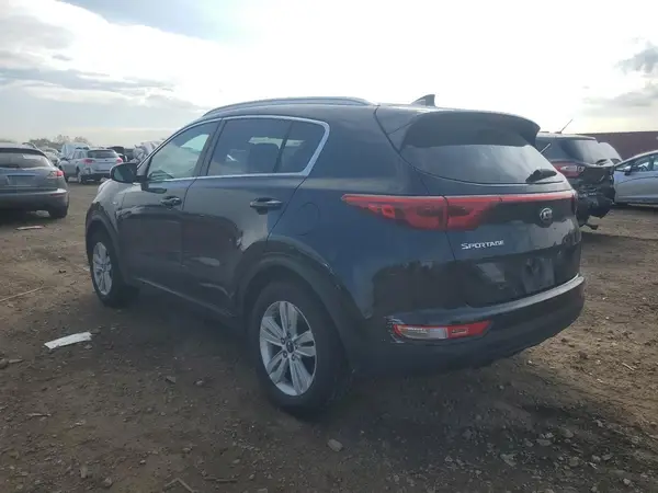 KNDPMCAC1H7180041 2017 KIA SPORTAGE - Image 2