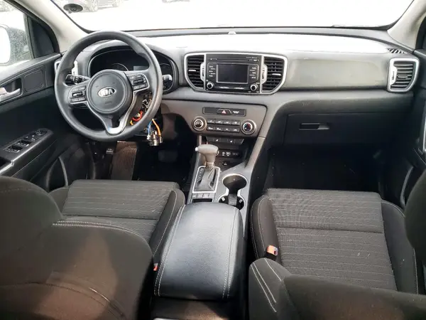KNDPMCAC1H7183702 2017 KIA SPORTAGE - Image 8