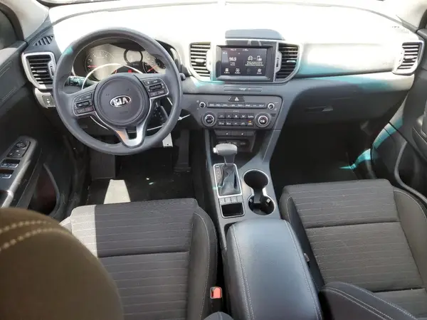 KNDPMCAC1H7185188 2017 KIA SPORTAGE - Image 8