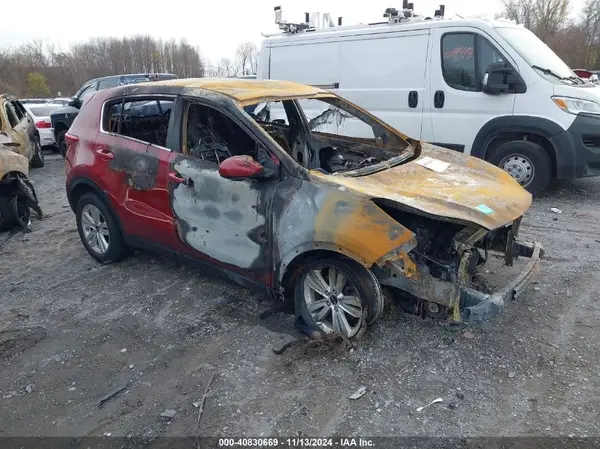 KNDPMCAC1H7185661 2017 KIA SPORTAGE - Image 1