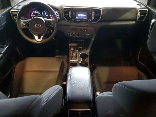 KNDPMCAC1H7199656 2017 KIA SPORTAGE - Image 8