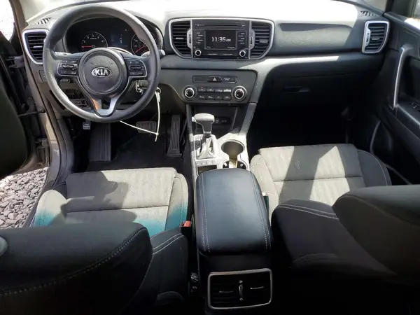 KNDPMCAC1H7202006 2017 KIA SPORTAGE - Image 8