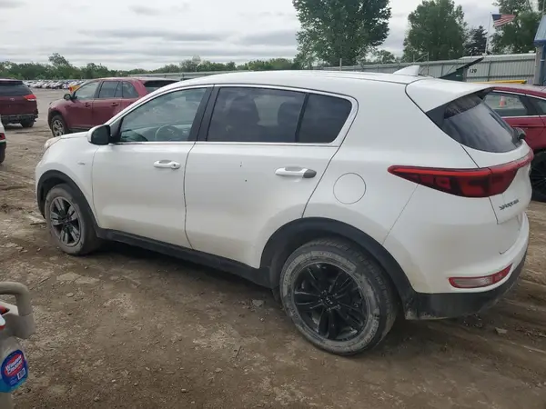 KNDPMCAC1H7205293 2017 KIA SPORTAGE - Image 2