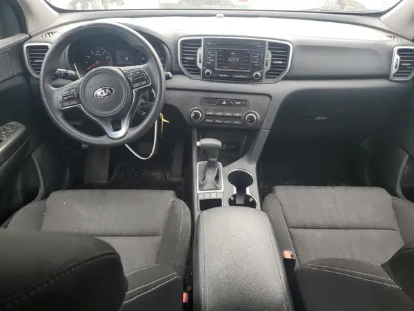 KNDPMCAC1H7205293 2017 KIA SPORTAGE - Image 8