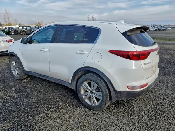 KNDPMCAC1H7219114 2017 KIA SPORTAGE - Image 2