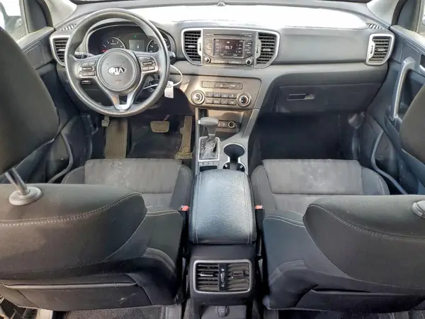 KNDPMCAC1H7219114 2017 KIA SPORTAGE - Image 8