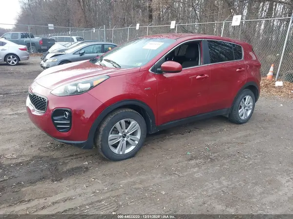 KNDPMCAC1H7220313 2017 KIA SPORTAGE - Image 2