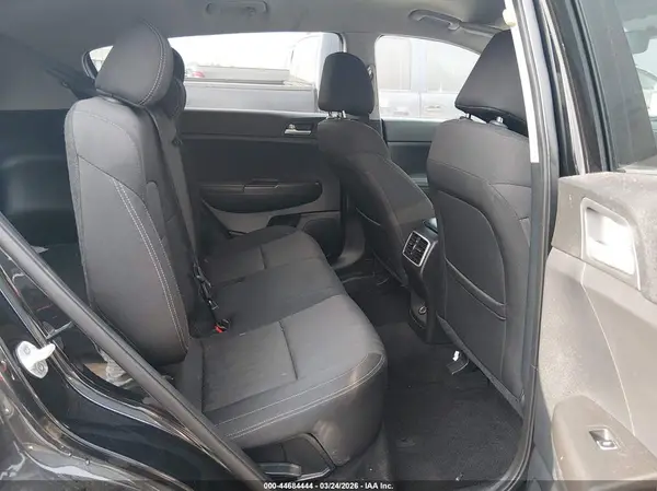 KNDPMCAC1H7225169 2017 KIA SPORTAGE - Image 8