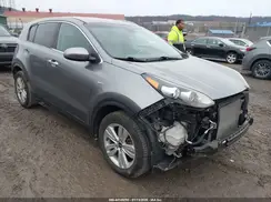 KNDPMCAC1H7237130 2017 KIA SPORTAGE
