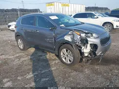 KNDPMCAC1H7240061 2017 KIA SPORTAGE