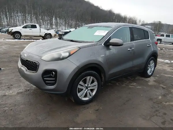 KNDPMCAC1H7241534 2017 KIA SPORTAGE - Image 2