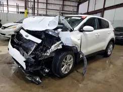 KNDPMCAC1H7242828 2017 KIA SPORTAGE