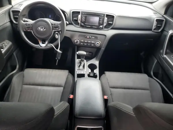 KNDPMCAC1H7244594 2017 KIA SPORTAGE - Image 8