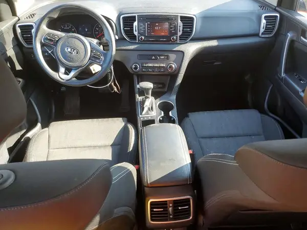 KNDPMCAC1H7248676 2017 KIA SPORTAGE - Image 8