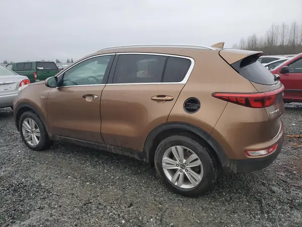 KNDPMCAC1H7269544 2017 KIA SPORTAGE - Image 2