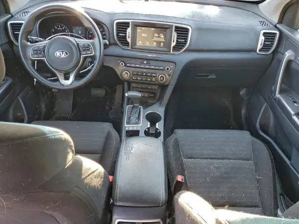 KNDPMCAC1H7288434 2017 KIA SPORTAGE - Image 8