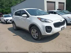 KNDPMCAC1H7291236 2017 KIA SPORTAGE