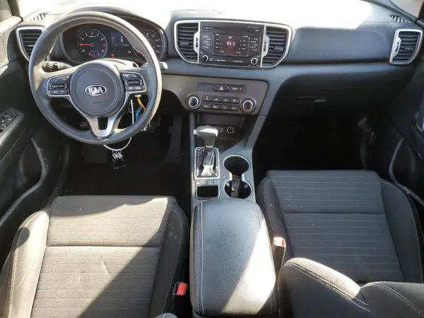 KNDPMCAC1J7346693 2018 KIA SPORTAGE - Image 8